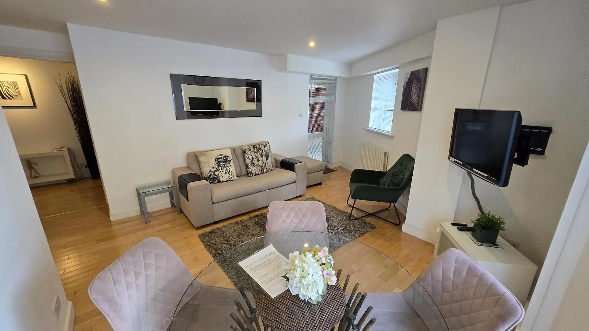 Superior Canary Wharf O2 Arena 2Br Apartment London