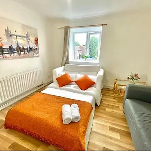 Apartment Privite 2 Bedrooms Flat Canada Water