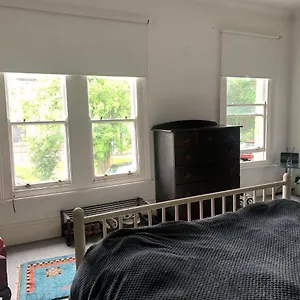  Apartment Woodland Terrace