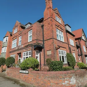 Lonsdale , Scarborough United Kingdom